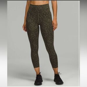 #2. Lululemon Base Pace High-Rise Tight 25"